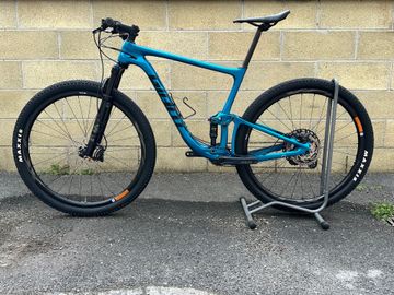 Brugt Giant Anthem Advanced Pro 29 2 2021 2021 Mountainbike — billede 2 af 12