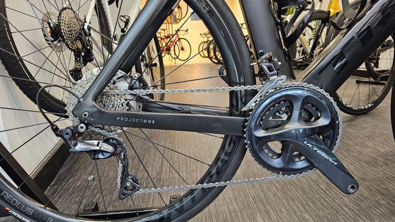 Brugt Trek Madone SLR 6 Disc 2019 2019 Road & Gravel — billede 3 af 15