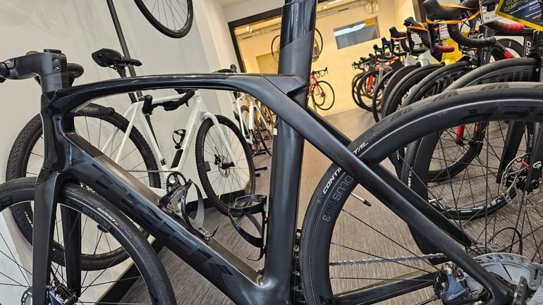 Brugt Trek Madone SLR 6 Disc 2019 2019 Road & Gravel — billede 5 af 15