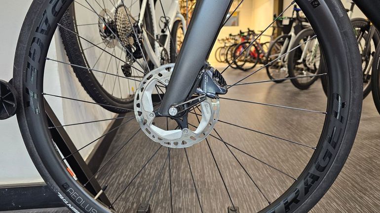 Brugt Trek Madone SLR 6 Disc 2019 2019 Road & Gravel — billede 10 af 15