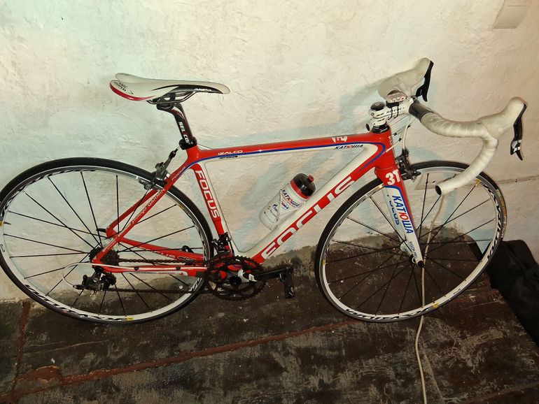 Used Focus F50 2011 Road & Gravel, White — image 2 of 13