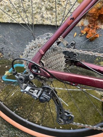 Used CUBE NULANE RACE 2024 2024 Road & Gravel, Red — image 5 of 7