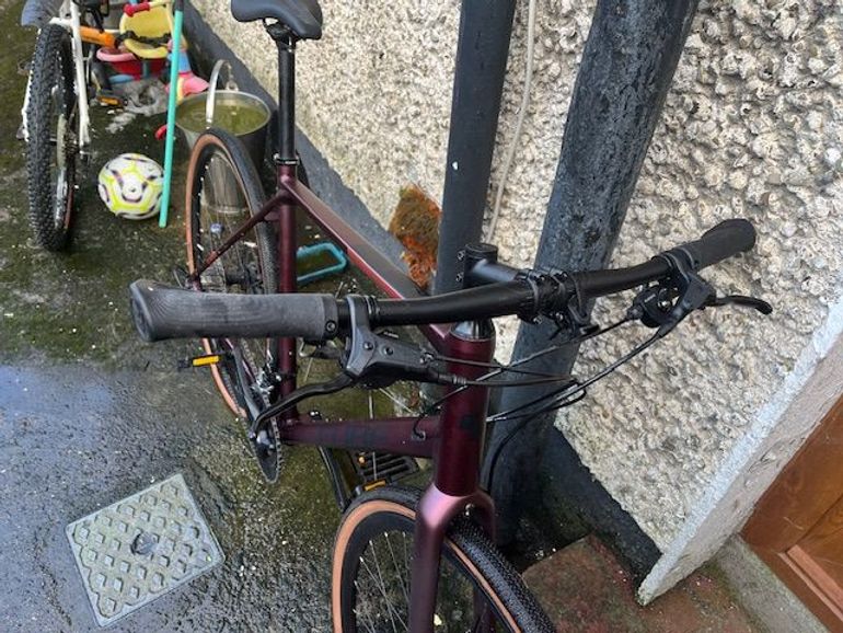 Used CUBE NULANE RACE 2024 2024 Road & Gravel, Red — image 3 of 7