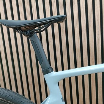 Used Scott Addict GR 40 2025 Road & Gravel, Light Gray — image 3 of 7