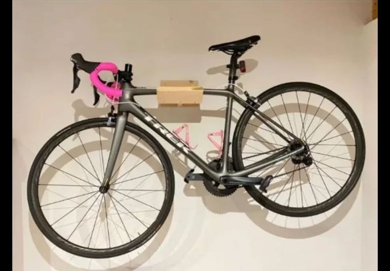 Used Trek Sl 6 W 2018 Road & Gravel, Light Gray — image 1 of 5