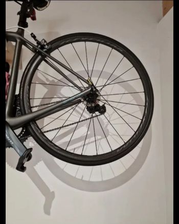 Used Trek Sl 6 W 2018 Road & Gravel, Light Gray — image 2 of 5
