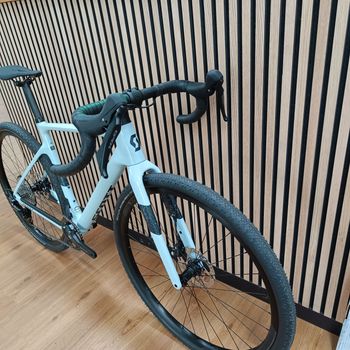 Used Scott Addict GR 40 2025 Road & Gravel, Light Gray — image 4 of 7
