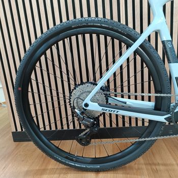 Used Scott Addict GR 40 2025 Road & Gravel, Light Gray — image 2 of 7
