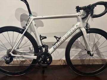 Used Bianchi Specialissima Shimano Ultegra Di2 2015 Road & Gravel