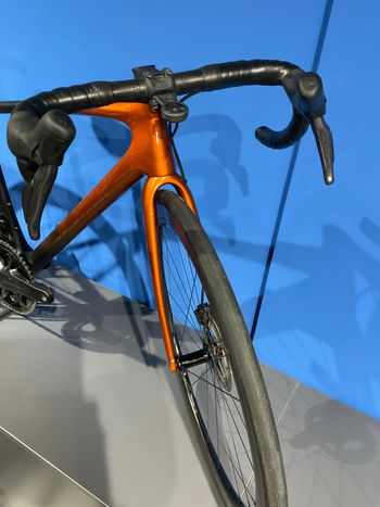 Used Giant TCR Advanced Pro Disc 0 Ultegra Di2 2022 2022 Road & Gravel, Naranja — image 4 of 6