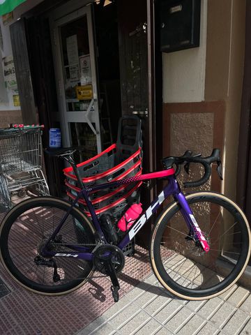 BH Ultralight evo Shimano 105 Di2 2024 Road & Gravel usato