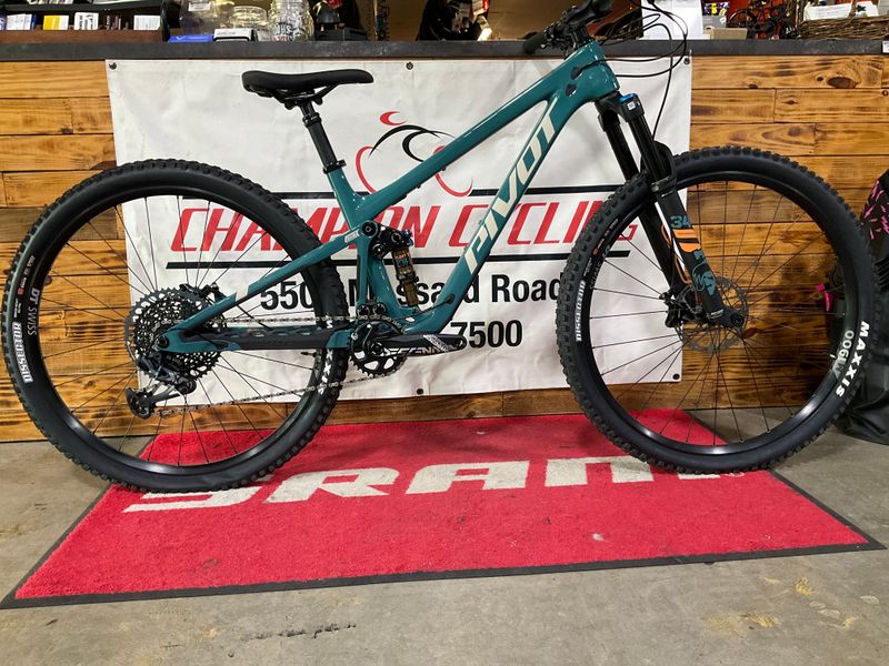 Used Pivot TRAIL 429 Pro X01 2023 2023 MTB