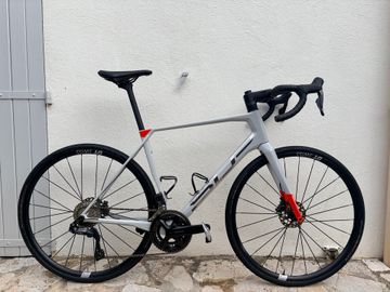 Superior X-ROAD Team Elite Di2 2023 2023 Road & Gravel usato