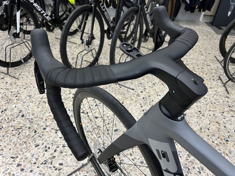 Used Bianchi OLTRE XR4 105 12V 2025 Road & Gravel, Hellgrau — image 13 of 13