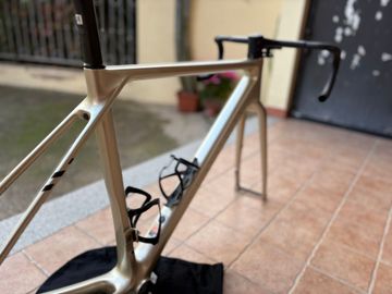 Gebrauchtes Canyon Ultimate CFR Disc Di2 2023 Frameset 2023 Road & Gravel, Hellgrau — Bild 13 von 14