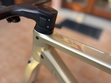 Gebrauchtes Canyon Ultimate CFR Disc Di2 2023 Frameset 2023 Road & Gravel, Hellgrau — Bild 8 von 14