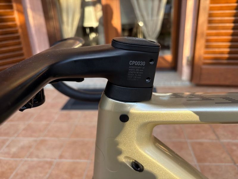 Gebrauchtes Canyon Ultimate CFR Disc Di2 2023 Frameset 2023 Road & Gravel, Hellgrau — Bild 4 von 14