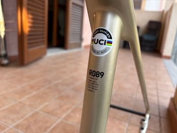 Gebrauchtes Canyon Ultimate CFR Disc Di2 2023 Frameset 2023 Road & Gravel, Hellgrau — Bild 5 von 14