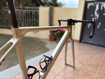 Gebrauchtes Canyon Ultimate CFR Disc Di2 2023 Frameset 2023 Road & Gravel, Hellgrau — Bild 12 von 14