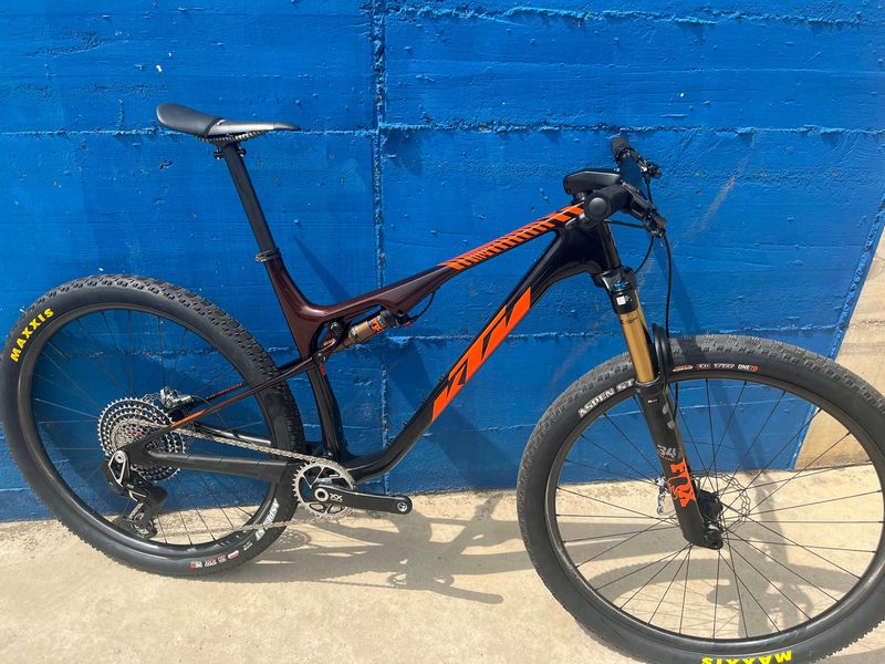 Używany KTM SCARP MT EXONIC 2023 2023 Mountainbike — zdjęcie 16 z 16