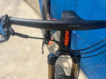 Używany KTM SCARP MT EXONIC 2023 2023 Mountainbike — zdjęcie 8 z 16
