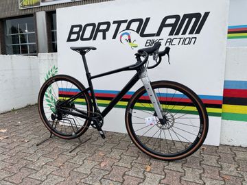 Used BMC URS THREE 2024 2024 Road & Gravel, Black — image 3 of 6