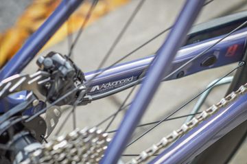 Giant Advanced 1 2026 2026 Road & Gravel usato, Viola — immagine 8 di 12