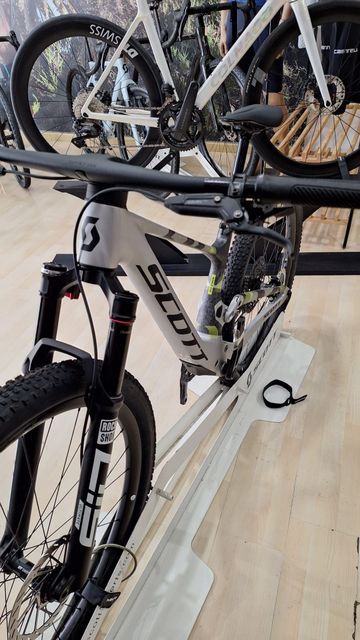 Brugt Scott World Cup 2025 2025 Mountainbike — billede 4 af 5