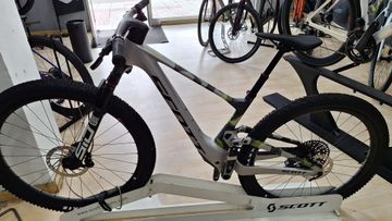 Brugt Scott World Cup 2025 2025 Mountainbike — billede 2 af 5
