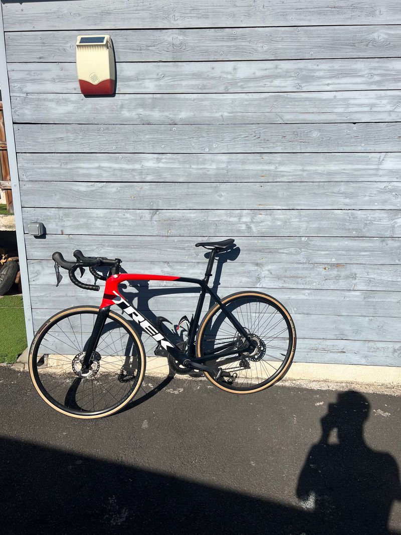 Tweedehands Trek Emonda 6 SL 2022 Road & Gravel