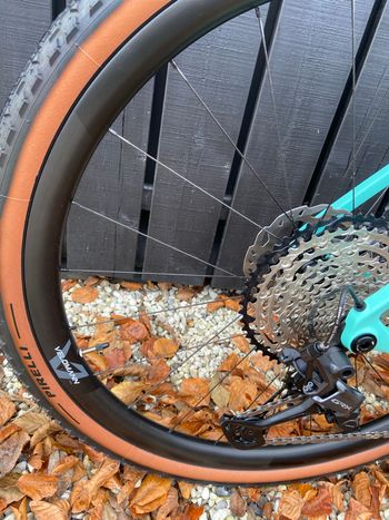 Used Bianchi Bianchi Arcadex Pro Gewoon 820/822 2025 Road & Gravel, Blau — image 5 of 5
