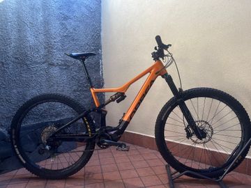 Tweedehands Orbea RISE H15 20mph 2022 2022 MTB