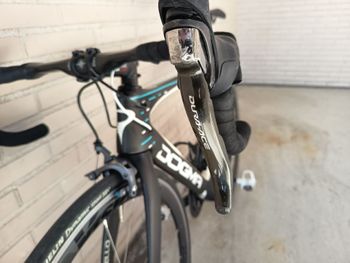 Used Pinarello DOGMA F10 SKY TEAM 2018 Road & Gravel, Black — image 7 of 9