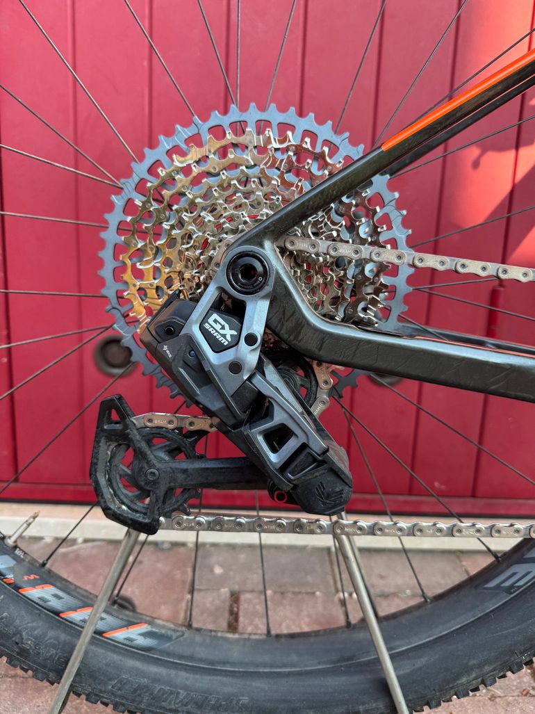Used Olympia F1 2022 Mountainbike, Black — image 2 of 4