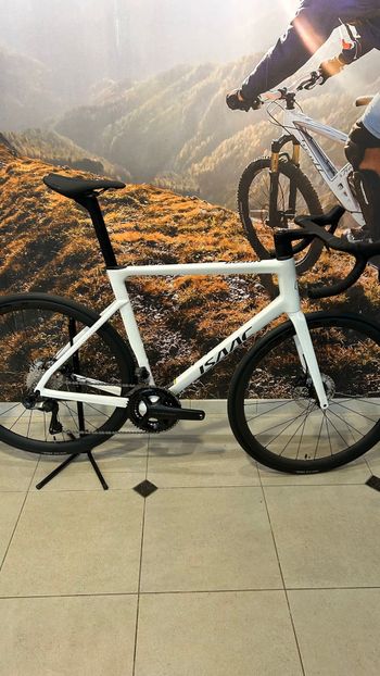 Used Isaac Isaac Boson Minaral White 2025 2025 Road & Gravel — image 10 of 13