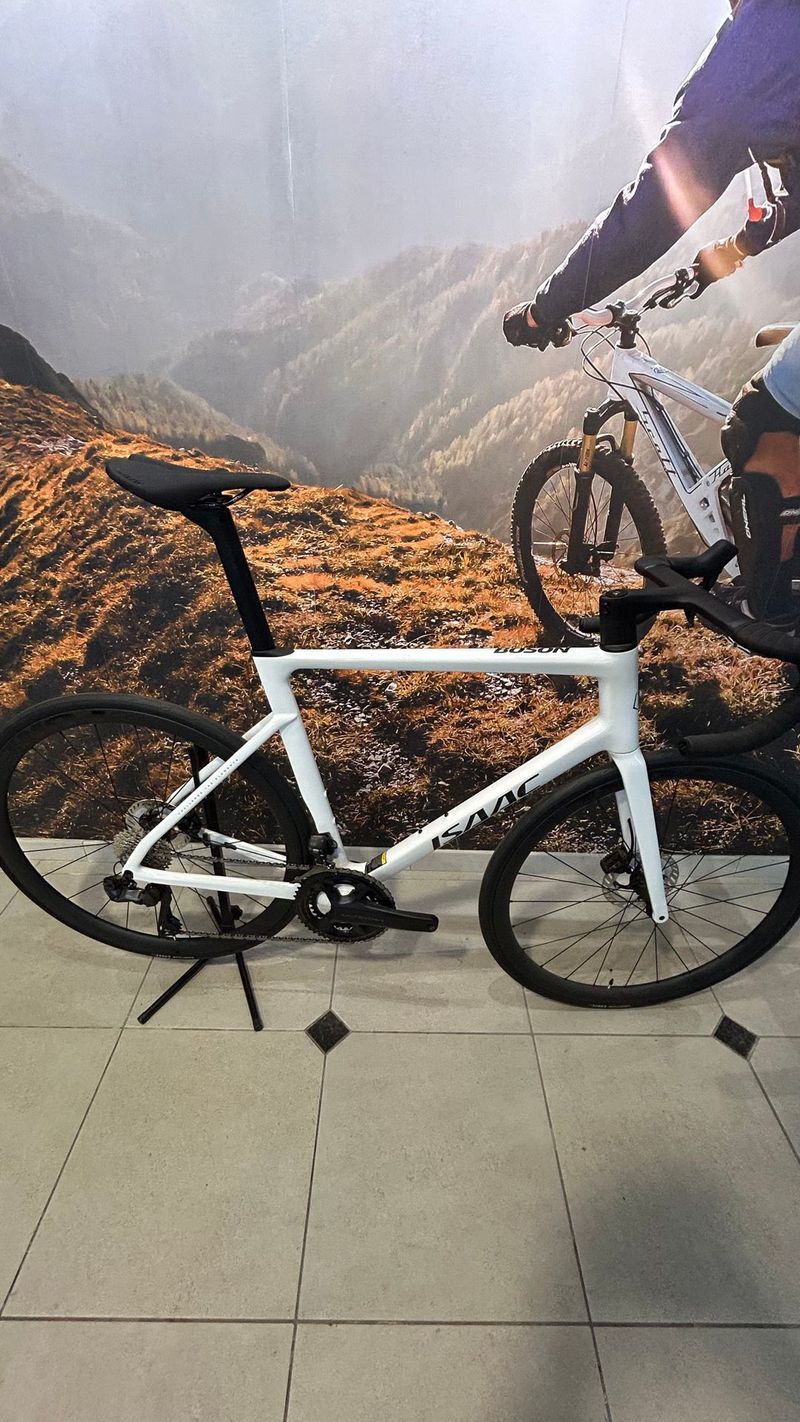 Gebrauchtes Isaac Boson Minaral White 2025 2025 Road & Gravel