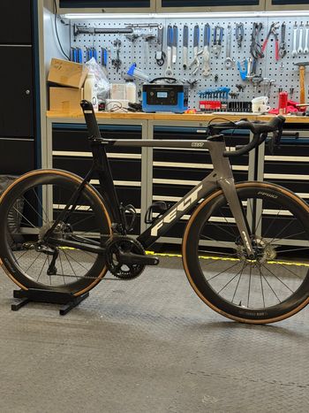 Felt, AR Advanced Ultegra Di2 2024