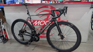Orbea ORCA M20iTEAM 2026 Road & Gravel usato, Grigio chiaro — immagine 1 di 7