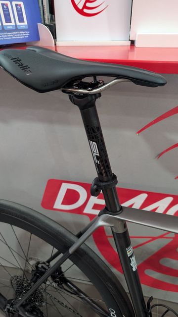 Orbea ORCA M20iTEAM 2026 Road & Gravel usato, Grigio chiaro — immagine 7 di 7