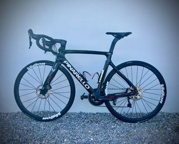 Tweedehands Pinarello GAN Disk 105 Bike 2018 2018 Road & Gravel