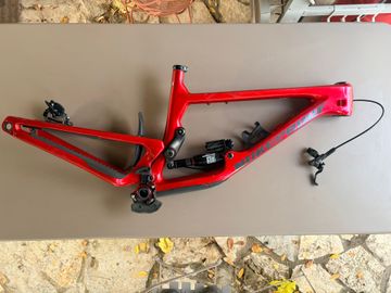 Używany Nukeproof Giga 297 Carbon RS 2024 Frameset 2024 MTB
