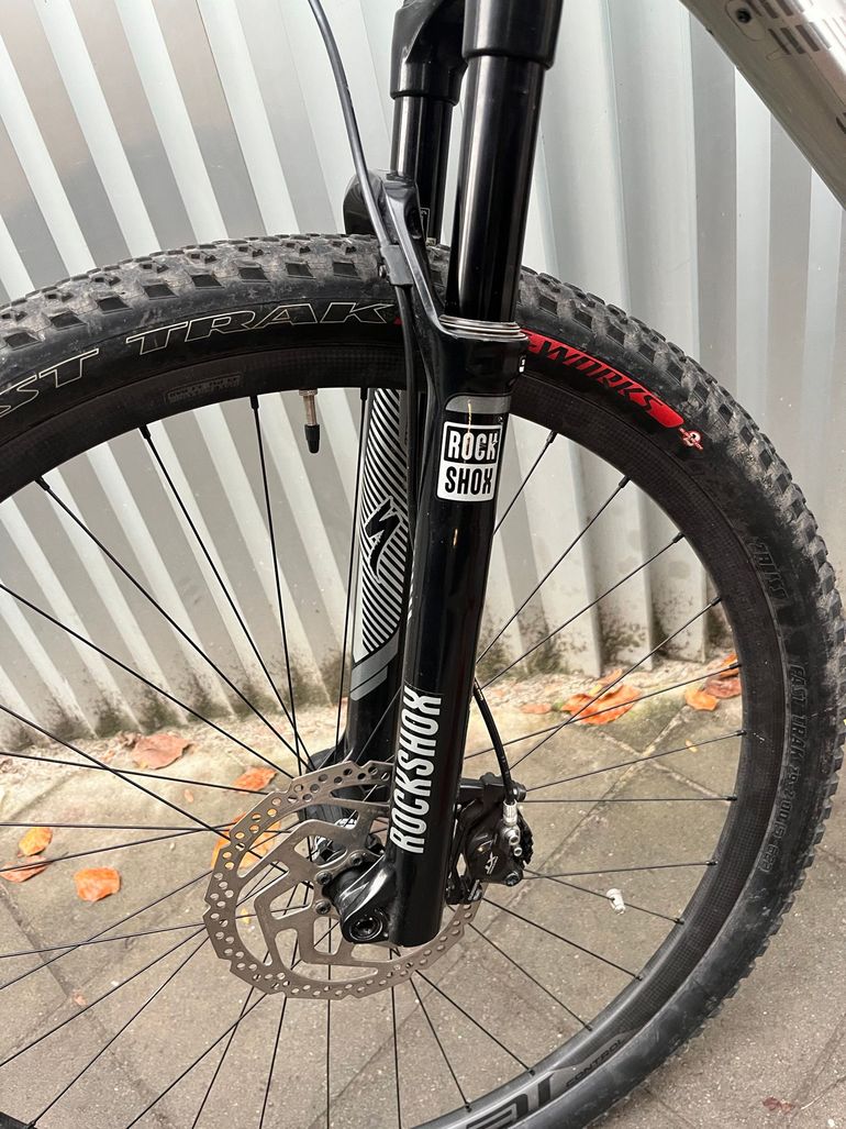 Used Specialized Epic SRAM GX Eagle 2015 Mountainbike, Hellgrau — image 13 of 24