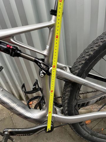 Used Specialized Epic SRAM GX Eagle 2015 Mountainbike, Light Gray — image 18 of 24