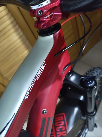 Used Intense Spider 29c 2016 Mountainbike, Red, 29 — image 6 of 8