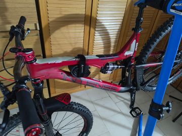 Used Intense Spider 29c 2016 Mountainbike, Red, 29 — image 2 of 8