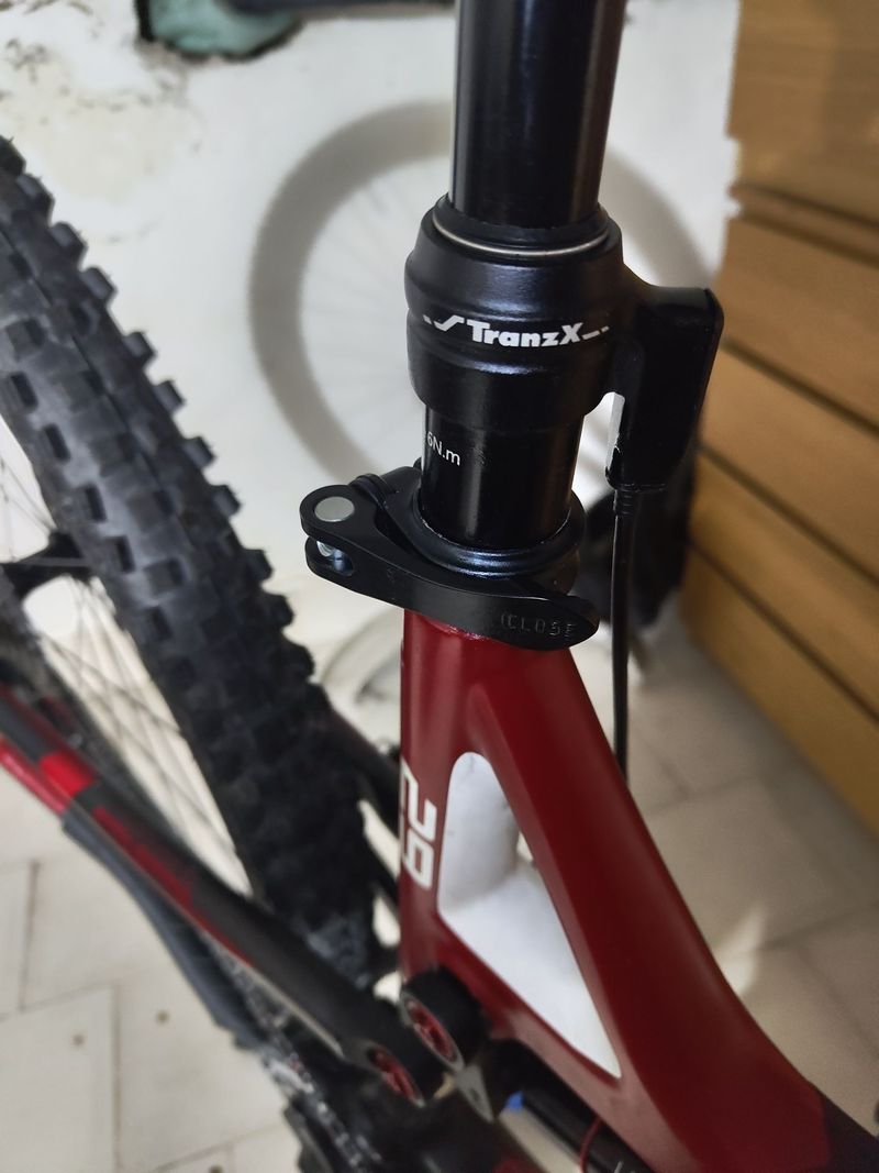 Used Intense Spider 29c 2016 Mountainbike, Red, 29 — image 5 of 8