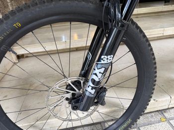 Used Specialized Turbo Kenevo SL 2 Comp 2024 2024 Mountainbike, Weiß — image 3 of 22