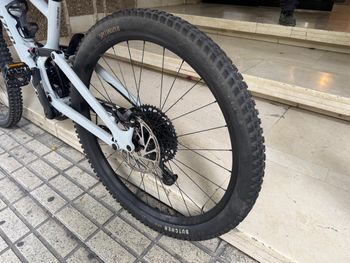 Used Specialized Turbo Kenevo SL 2 Comp 2024 2024 Mountainbike, Weiß — image 10 of 22