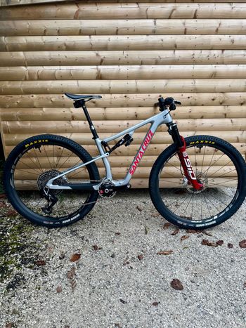 Santa Cruz, BLUR XX-FA AXS RSV / Carbon CC 2025