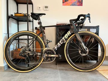 Factor OSTRO VAM - Shimano Dura-Ace 2024 2024 Road & Gravel d'occasion